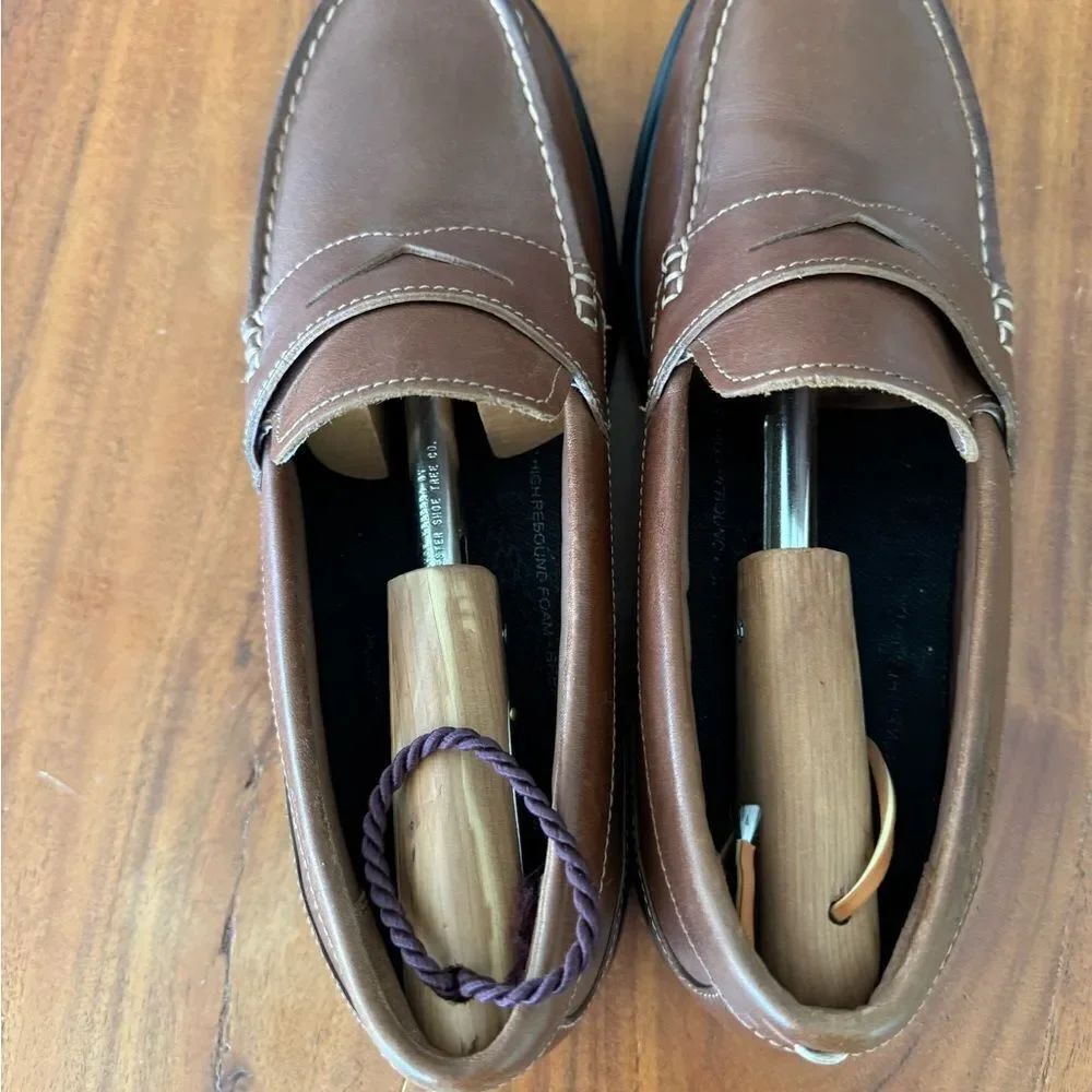 Cole Haan men santa